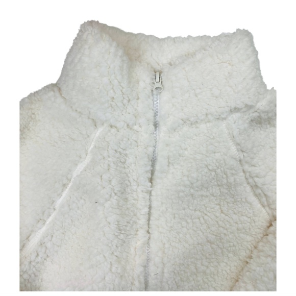 NWT White Sherpa Fleece Jacket - Picture 4 of 4